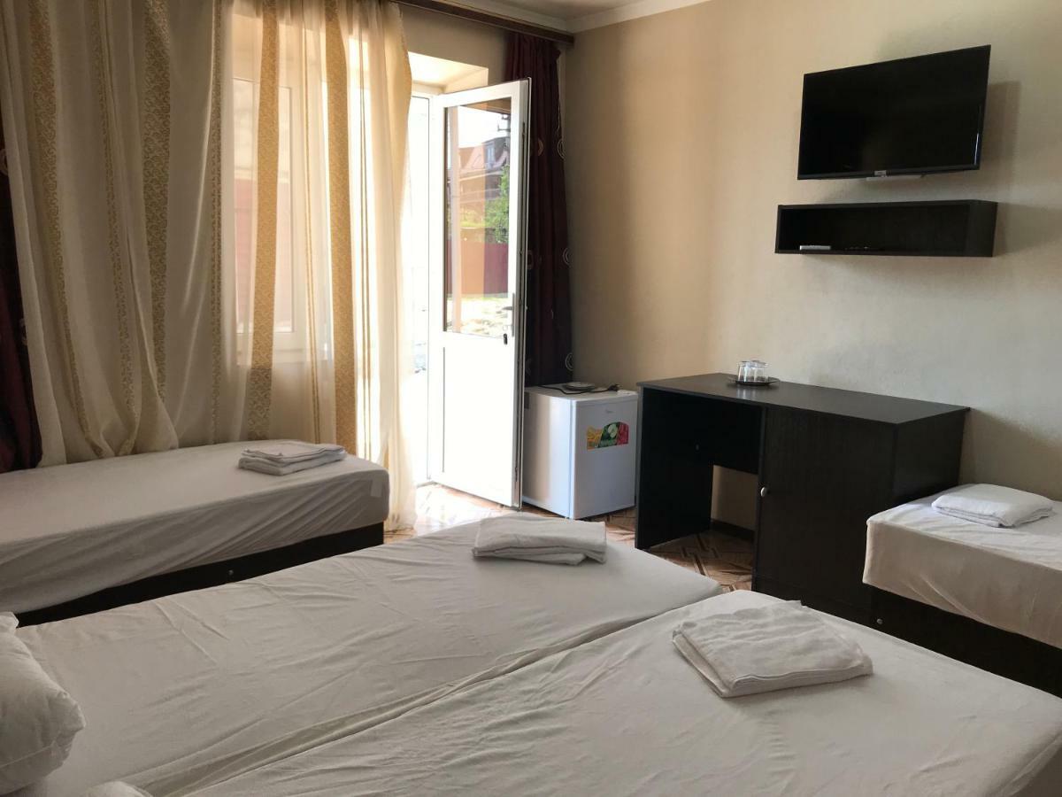 Ainar Hotel Gagra Kültér fotó