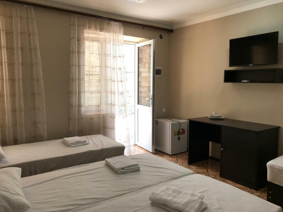 Ainar Hotel Gagra Kültér fotó