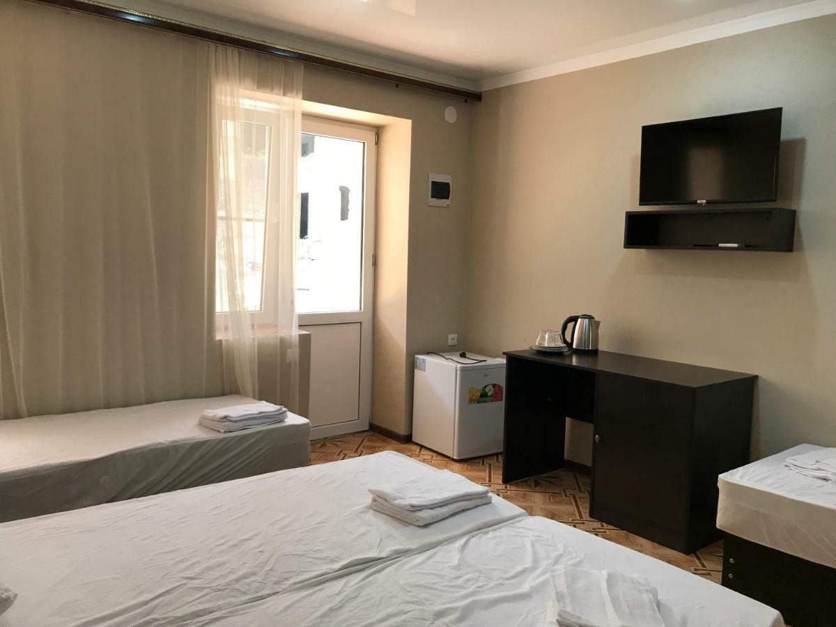 Ainar Hotel Gagra Kültér fotó